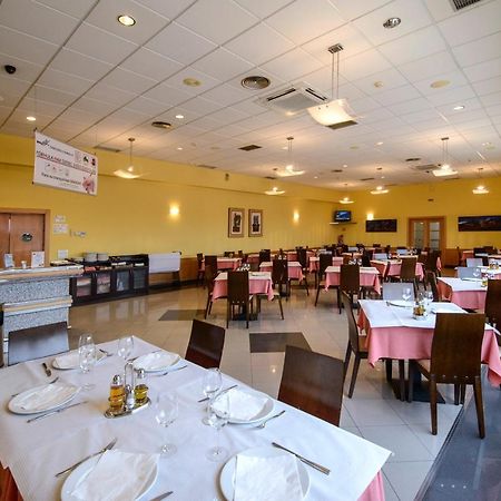אל בורגו ראנרו Hotel Castillo El Burgo מראה חיצוני תמונה