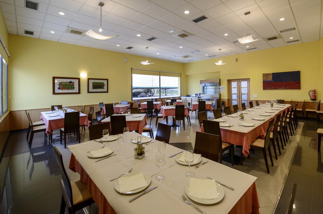 אל בורגו ראנרו Hotel Castillo El Burgo מראה חיצוני תמונה